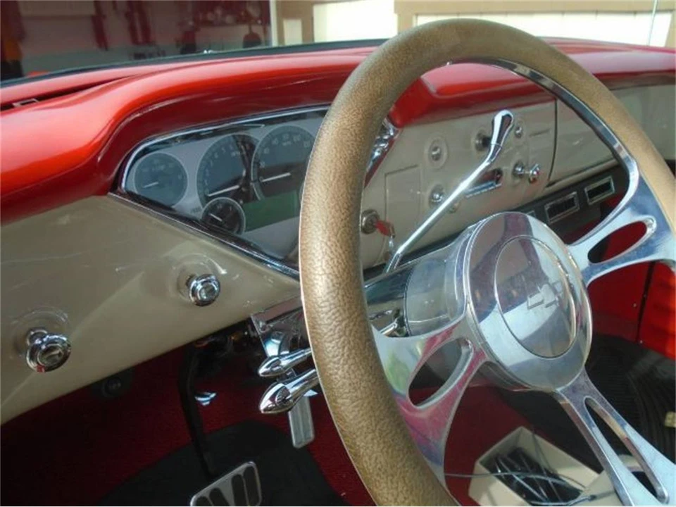 1955 Chevrolet Task Force - Image 5 of 13