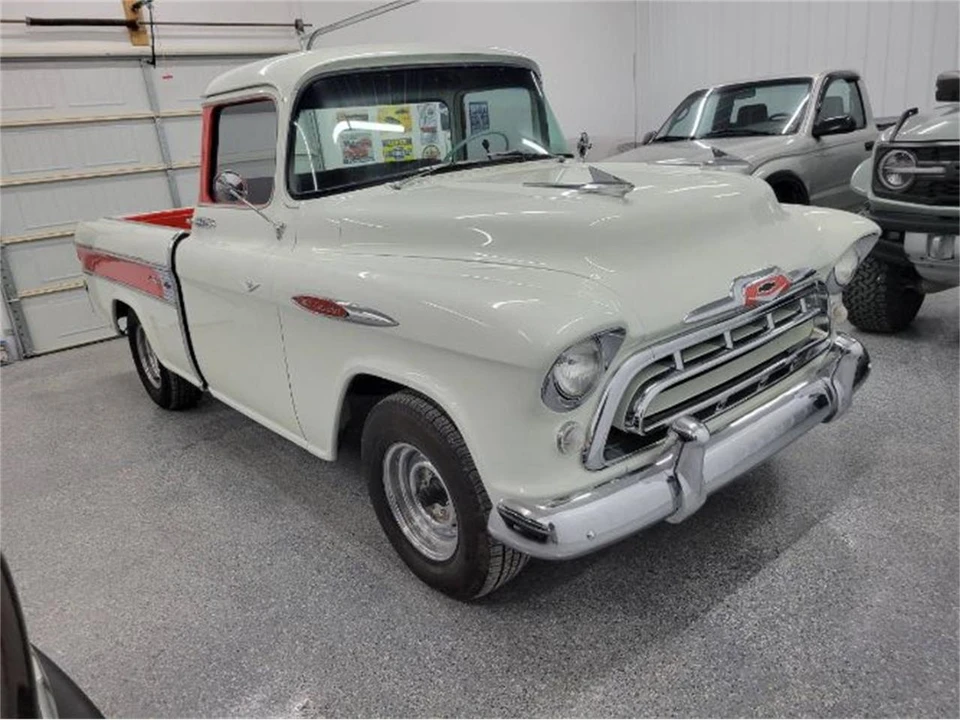 1955 Chevrolet Task Force - Image 12 of 18