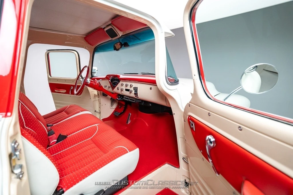 1955 Chevrolet Task Force - Image 20 of 21