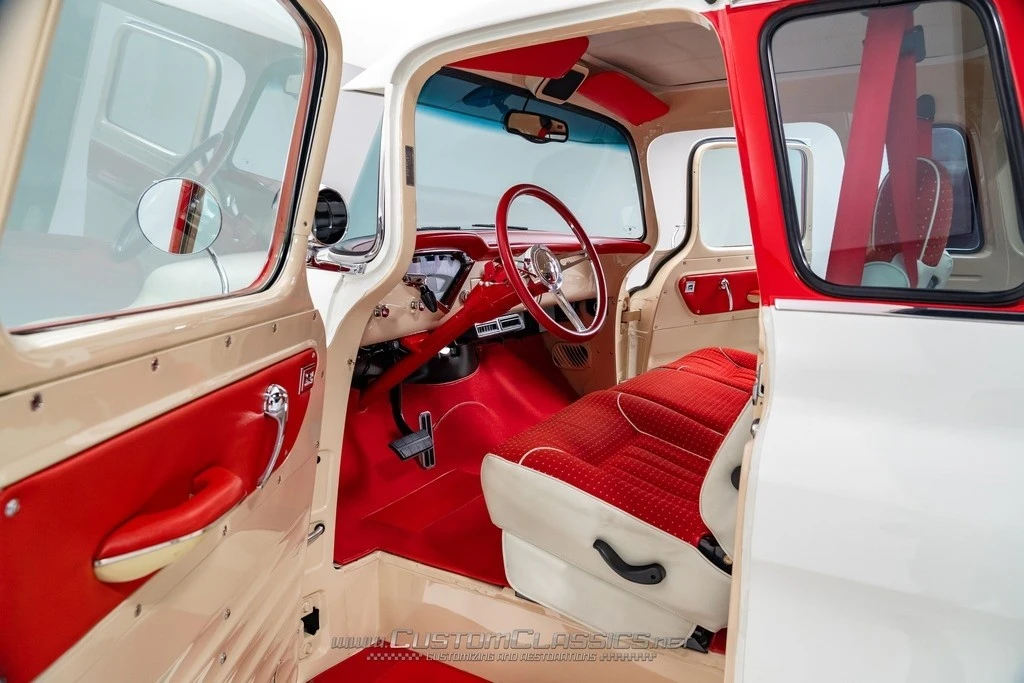 1955 Chevrolet Task Force - Image 15 of 21