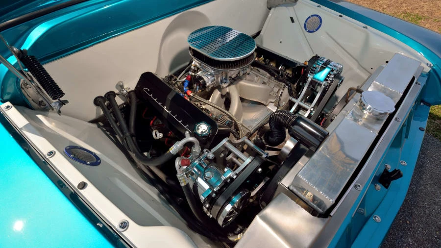 1955 Chevrolet Task Force - Image 7 of 31
