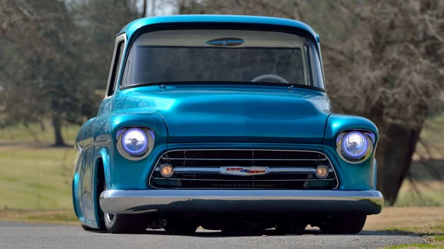 1955 Chevrolet Task Force - Image 25 of 31