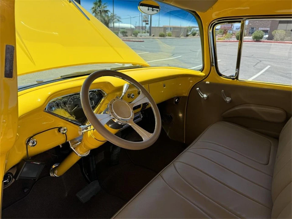 1955 Chevrolet Task Force - Image 17 of 31