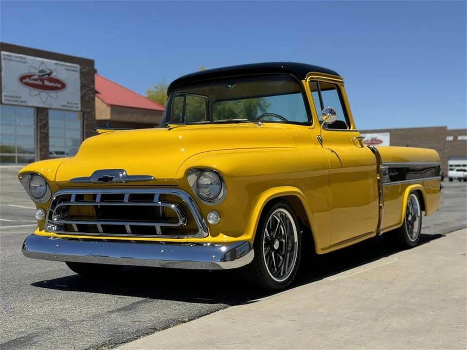 1955 Chevrolet Task Force - Image 9 of 31