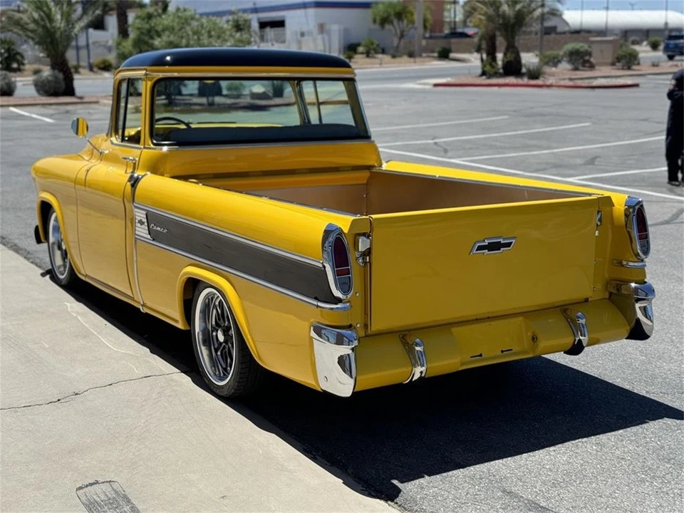 1955 Chevrolet Task Force - Image 7 of 31