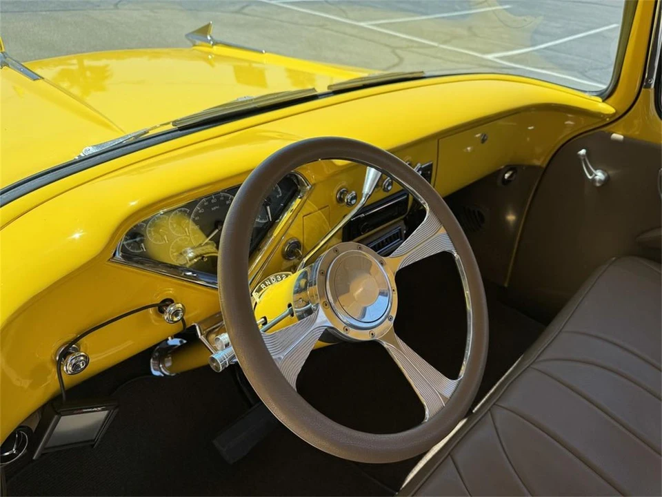 1955 Chevrolet Task Force - Image 12 of 31