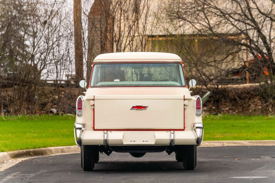 1955 Chevrolet Task Force - Image 5 of 29