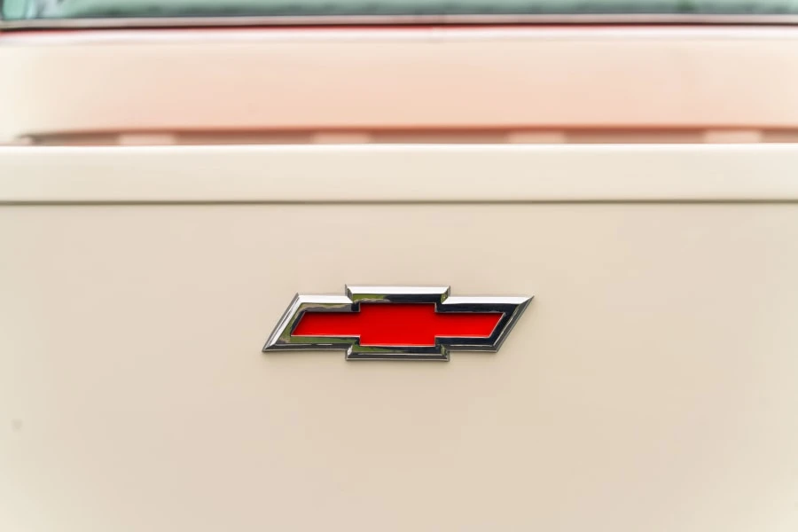 1955 Chevrolet Task Force - Image 8 of 29