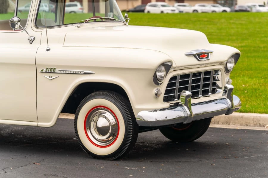1955 Chevrolet Task Force - Image 14 of 29