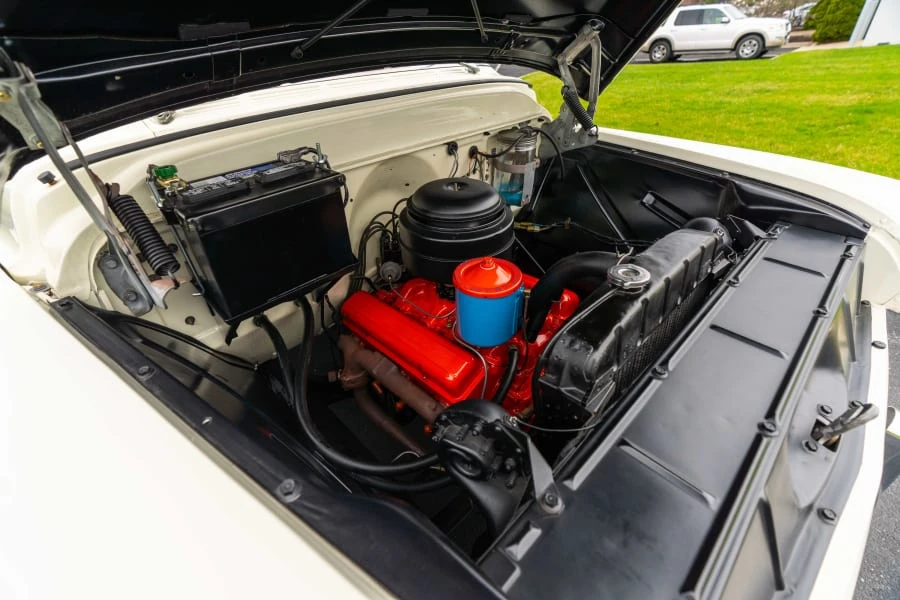 1955 Chevrolet Task Force - Image 25 of 29