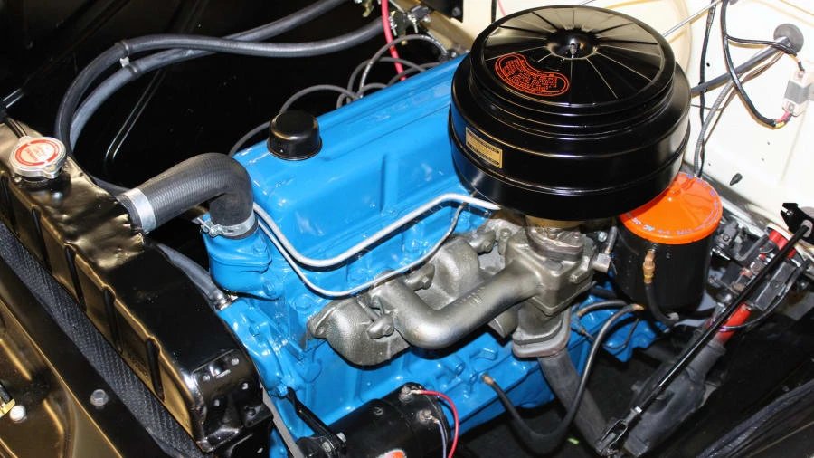 1955 Chevrolet Task Force - Image 5 of 5