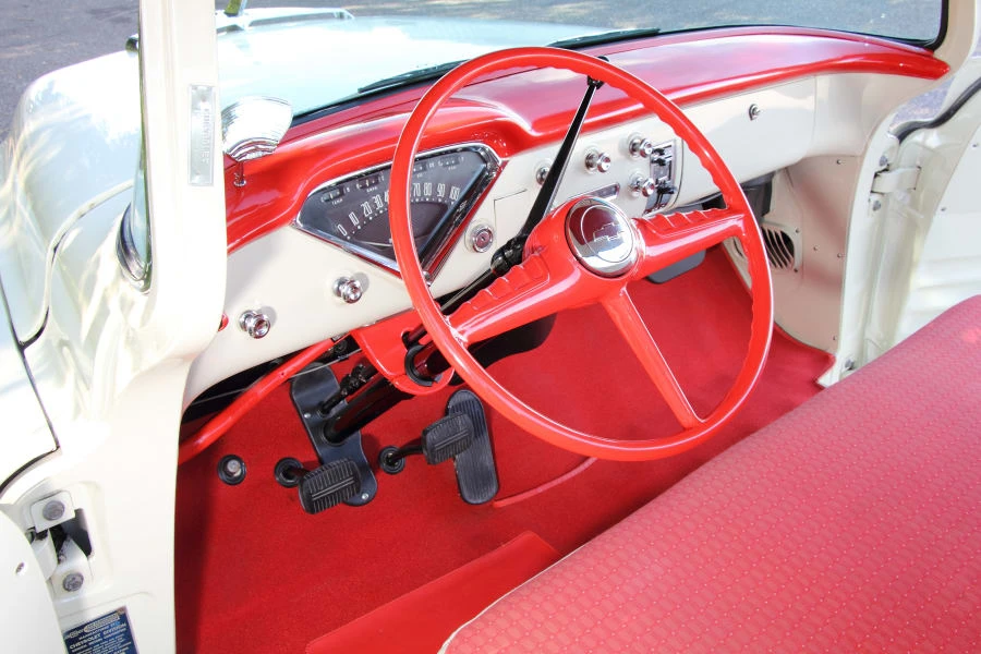 1955 Chevrolet Task Force - Image 4 of 11