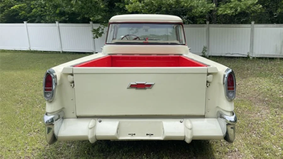 1955 Chevrolet Task Force - Image 5 of 7