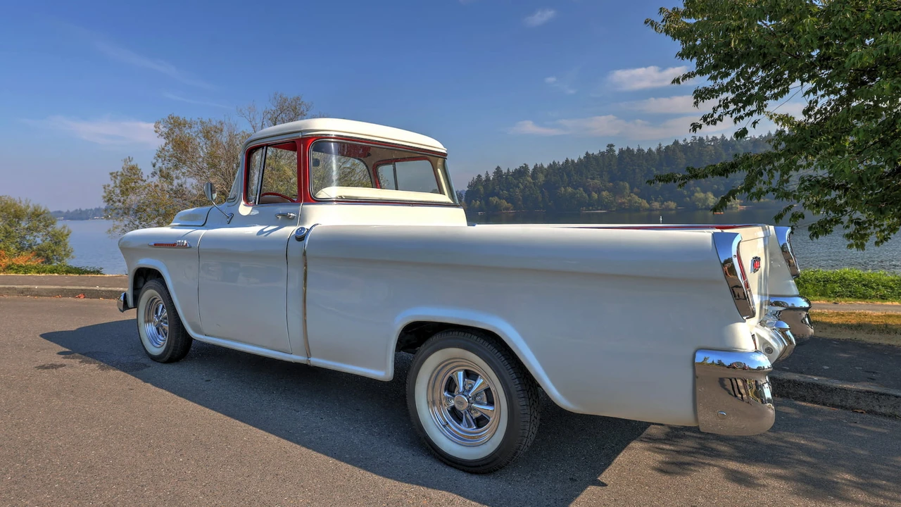 1955 Chevrolet Task Force - Image 3 of 10