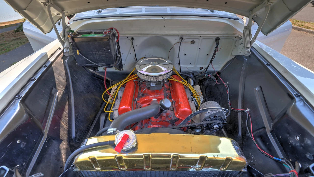 1955 Chevrolet Task Force - Image 6 of 10