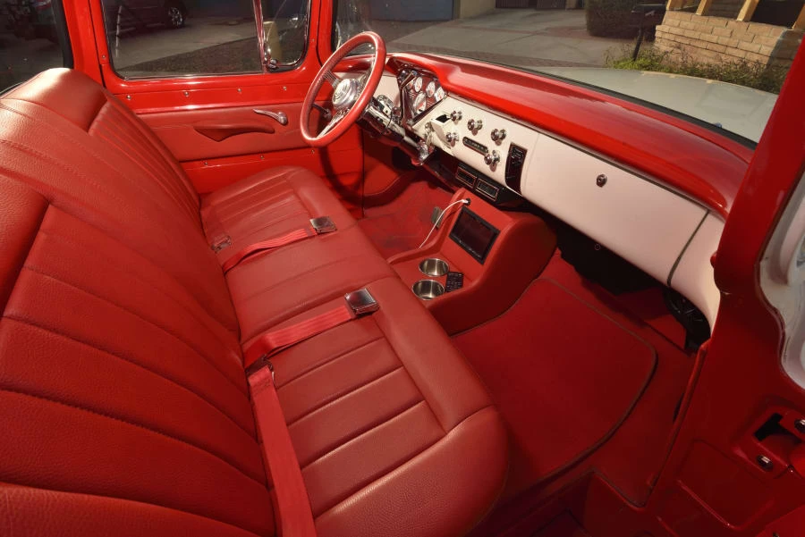 1955 Chevrolet Task Force - Image 25 of 31