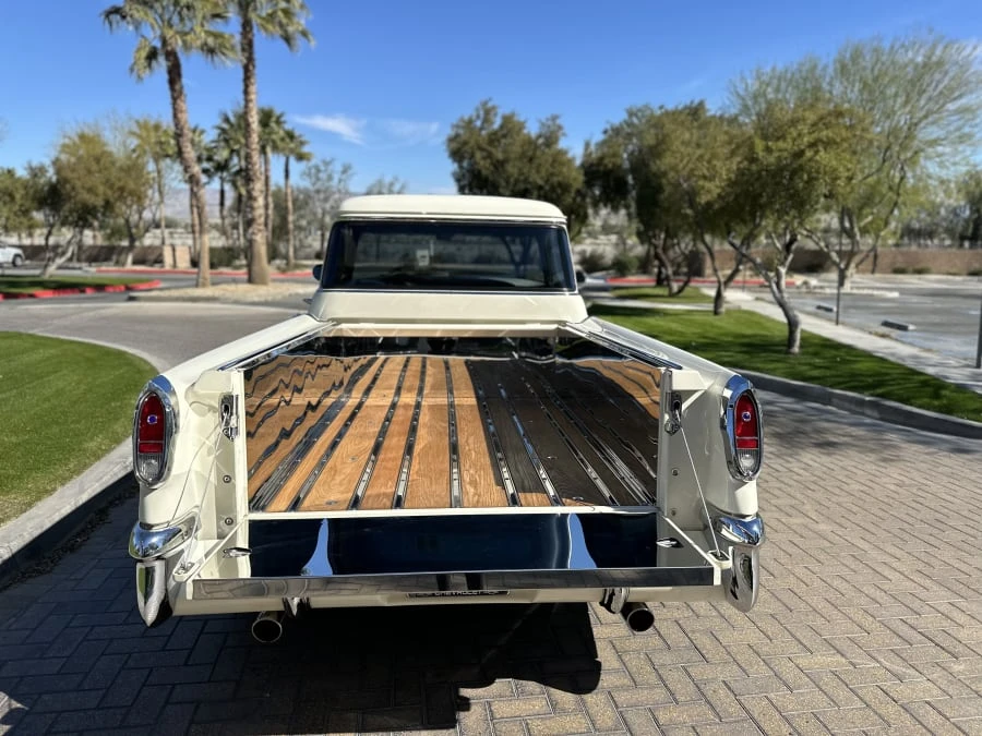 1955 Chevrolet Task Force - Image 15 of 18