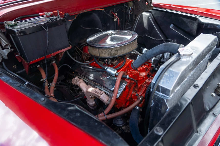 1955 Chevrolet Task Force - Image 15 of 16