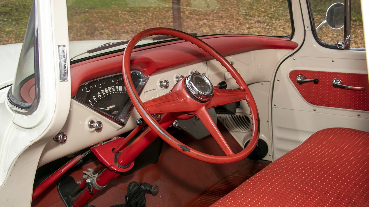 1955 Chevrolet Task Force - Image 4 of 18