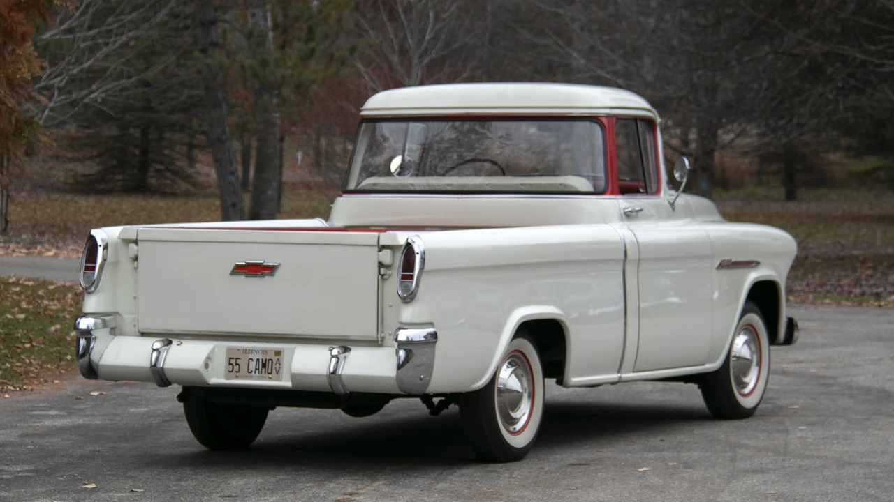 1955 Chevrolet Task Force - Image 13 of 18