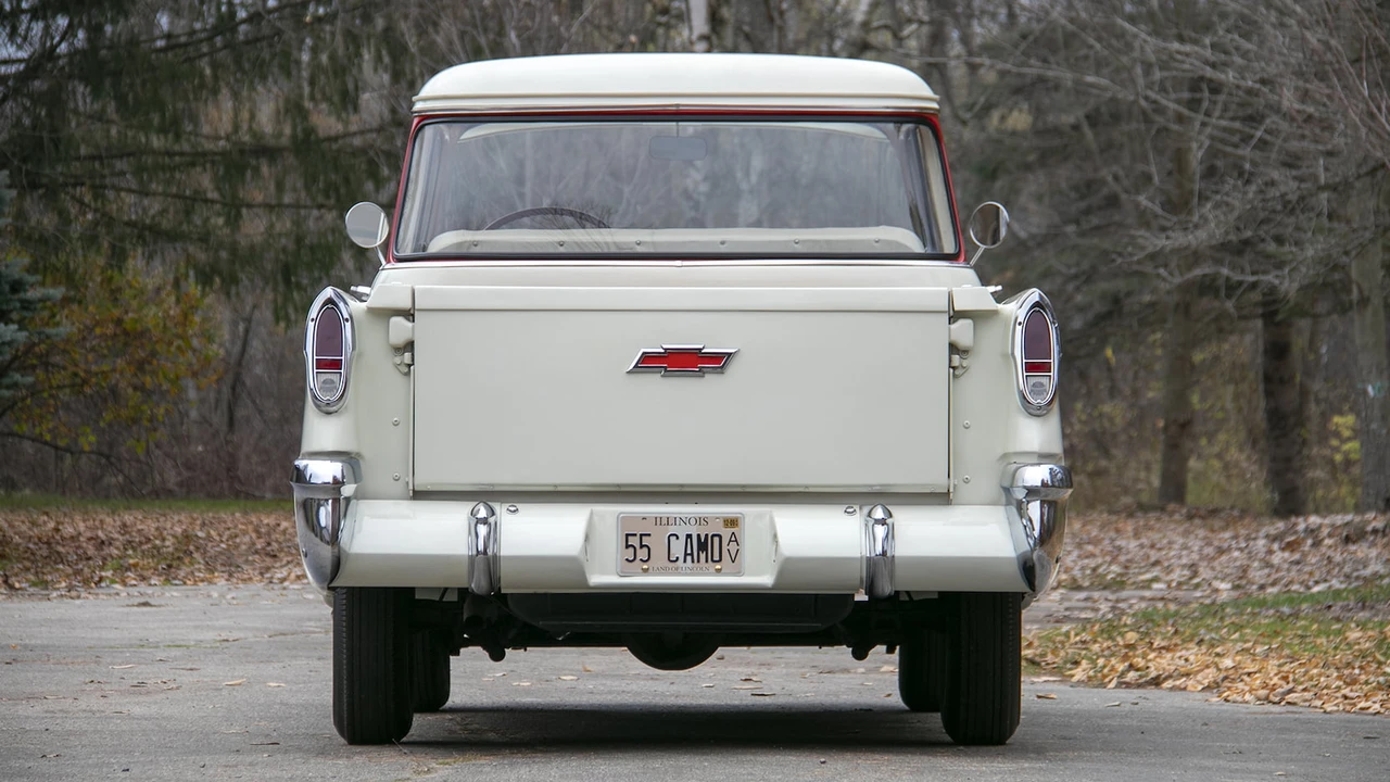 1955 Chevrolet Task Force - Image 15 of 18