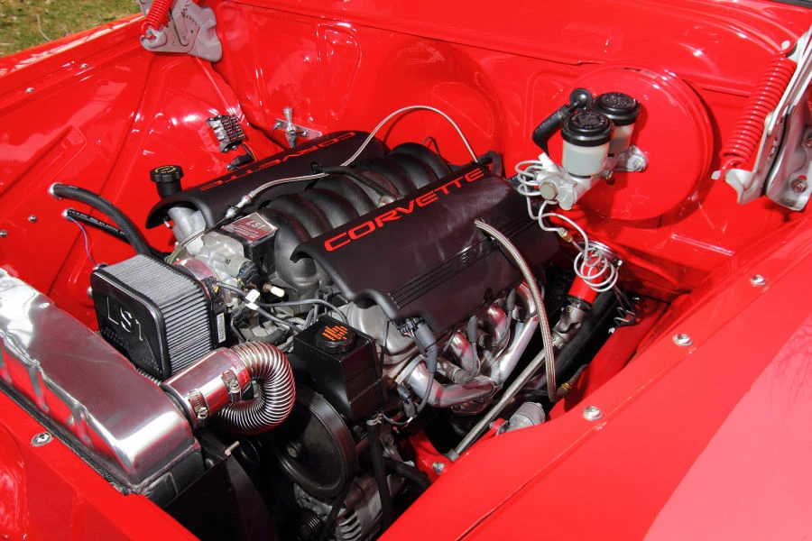 1955 Chevrolet Task Force - Image 8 of 12