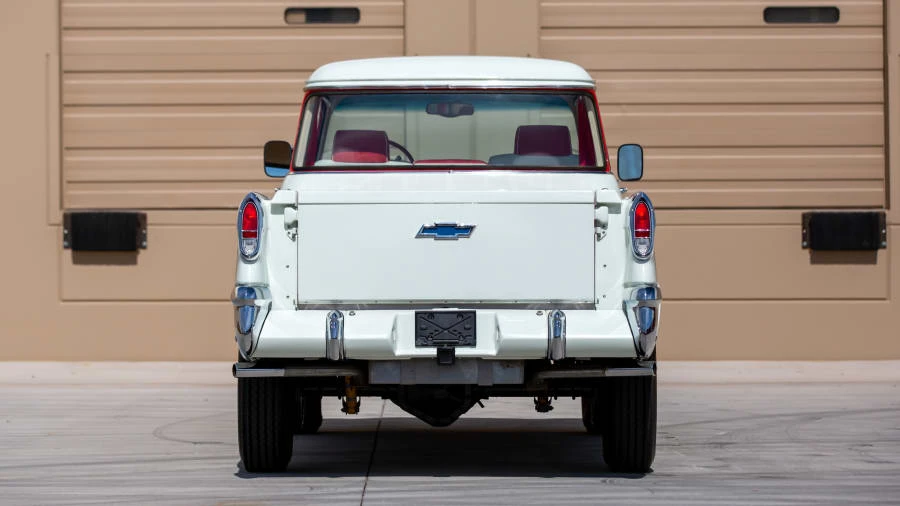 1955 Chevrolet Task Force - Image 19 of 31