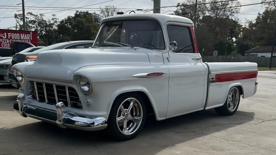 1955 Chevrolet Task Force - Image 5 of 12
