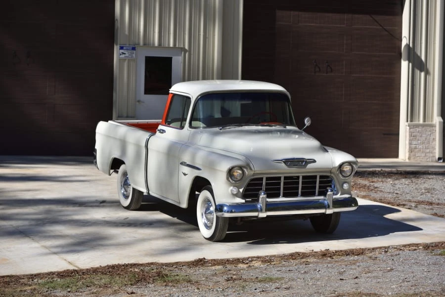1955 Chevrolet Task Force - Image 6 of 30