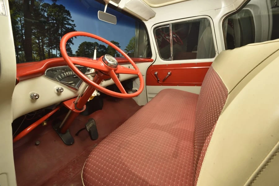 1955 Chevrolet Task Force - Image 23 of 30