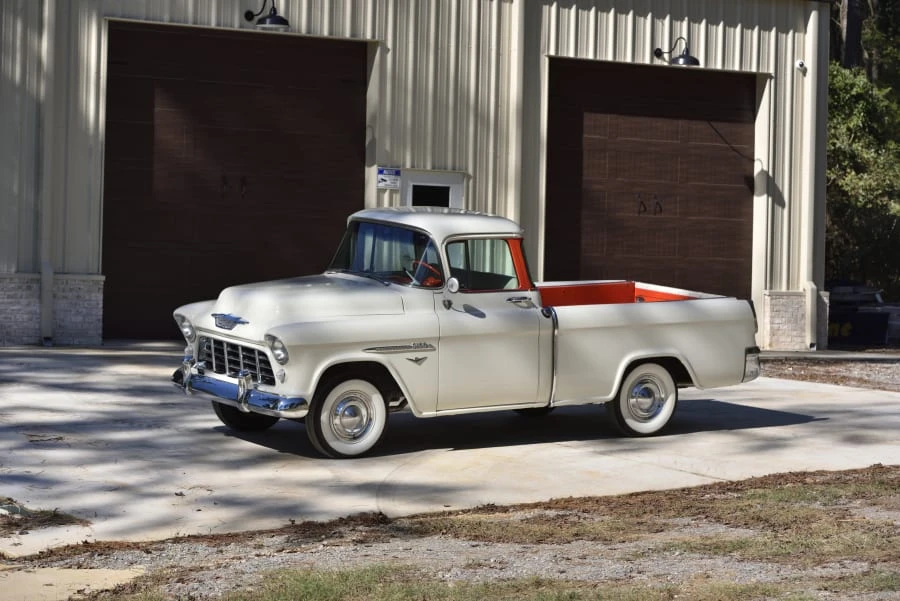 1955 Chevrolet Task Force - Image 17 of 30