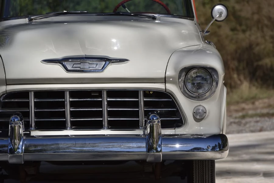 1955 Chevrolet Task Force - Image 11 of 30