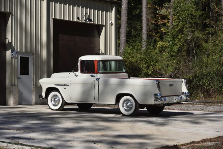 1955 Chevrolet Task Force - Image 18 of 30