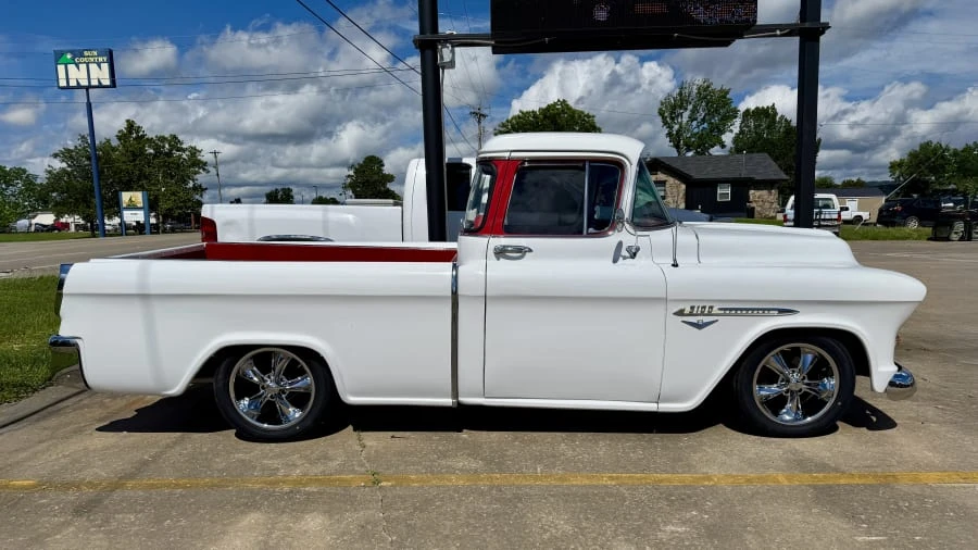 1955 Chevrolet Task Force - Image 5 of 9