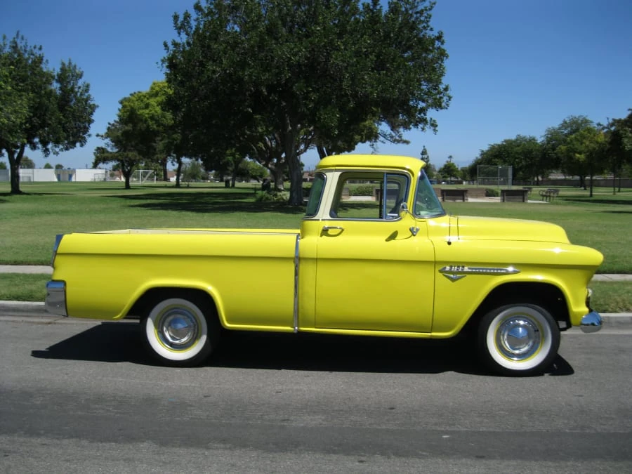 1955 Chevrolet Task Force - Image 2 of 10