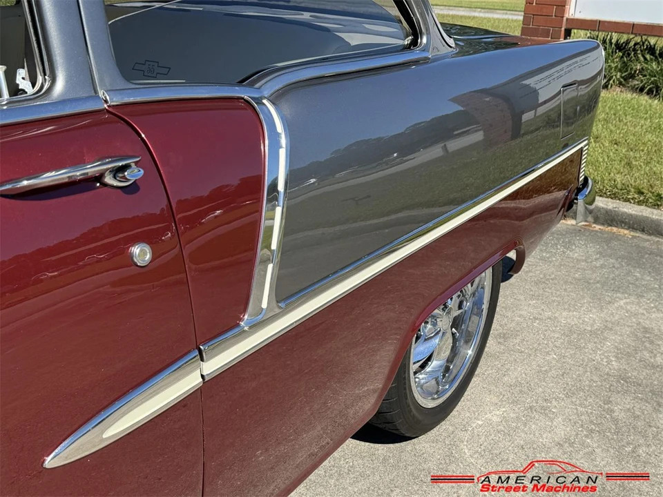 1955 Chevrolet Task Force - Image 12 of 31