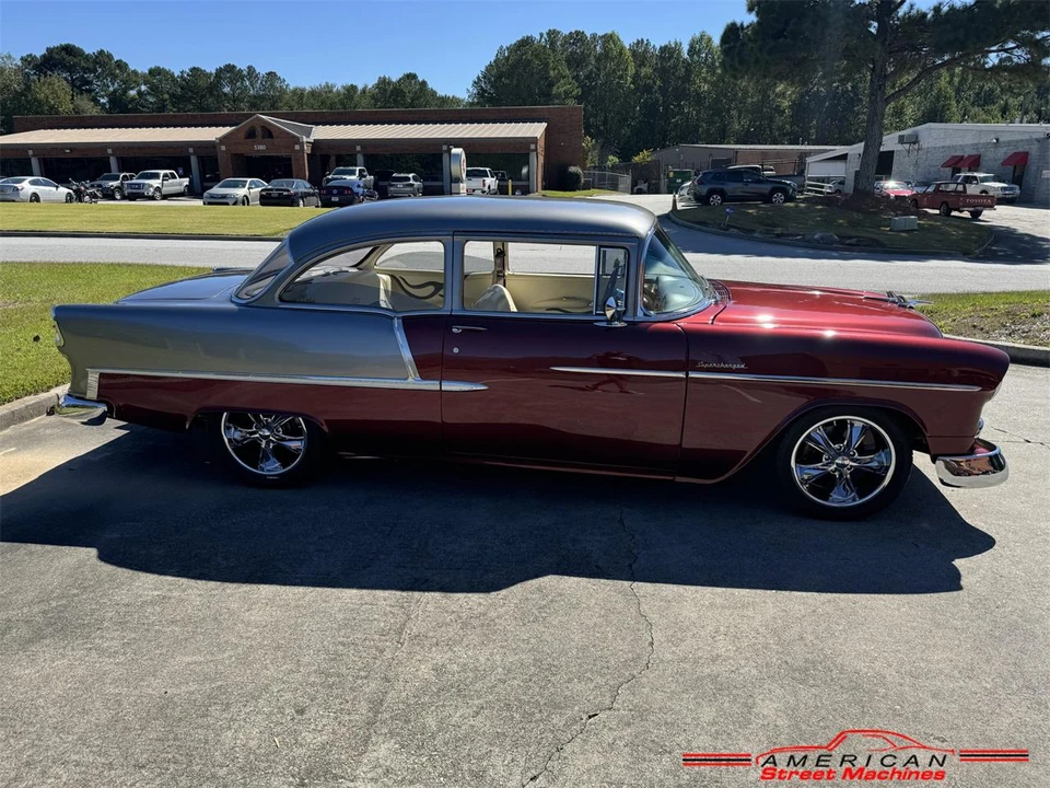 1955 Chevrolet Task Force - Image 24 of 31