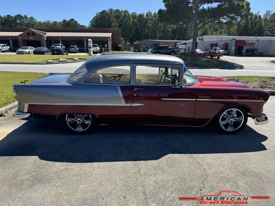 1955 Chevrolet Task Force - Image 25 of 31