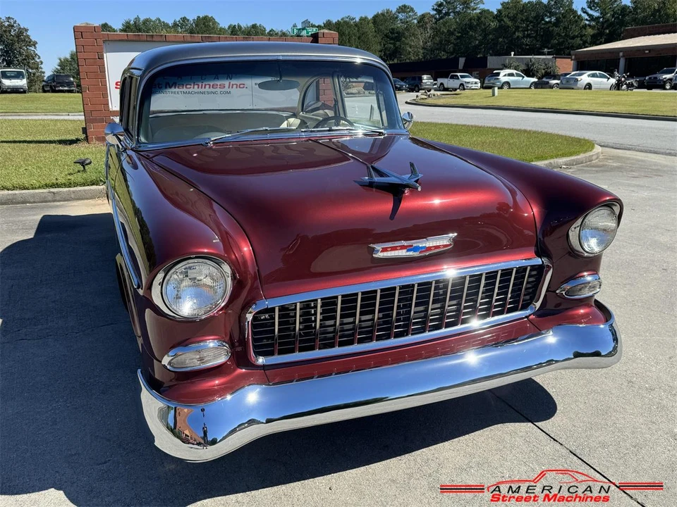 1955 Chevrolet Task Force - Image 17 of 31