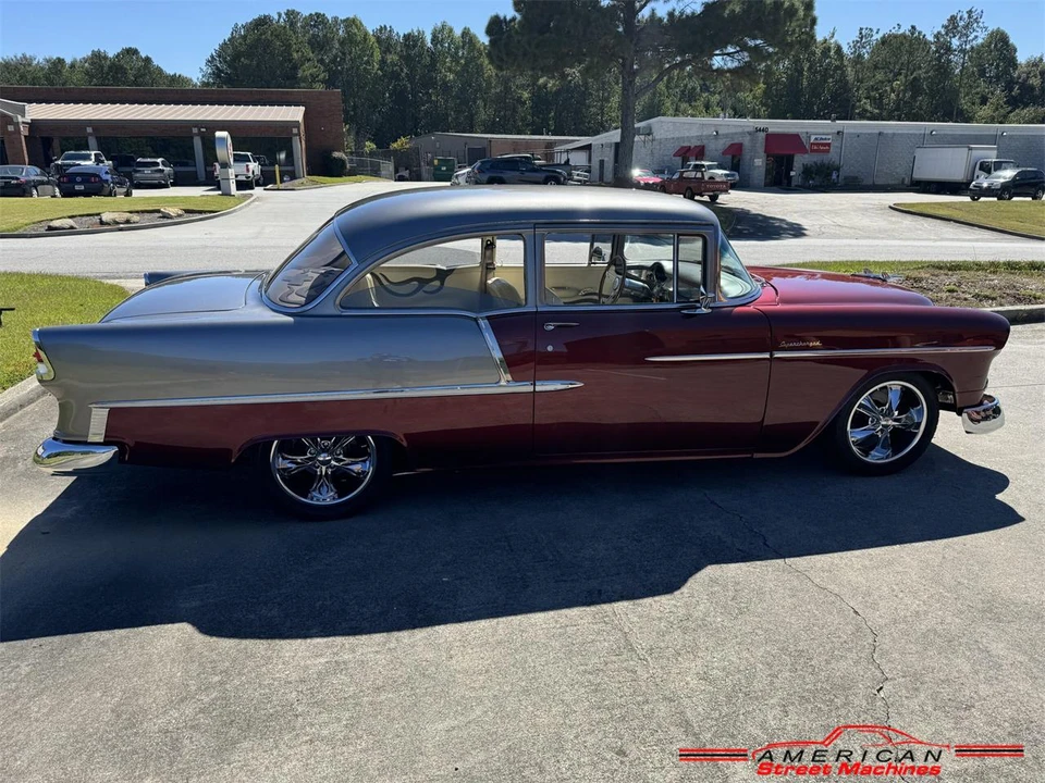 1955 Chevrolet Task Force - Image 26 of 31