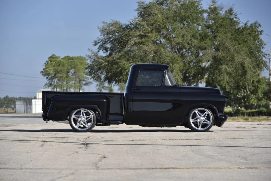 1955 Chevrolet Task Force - Image 19 of 31