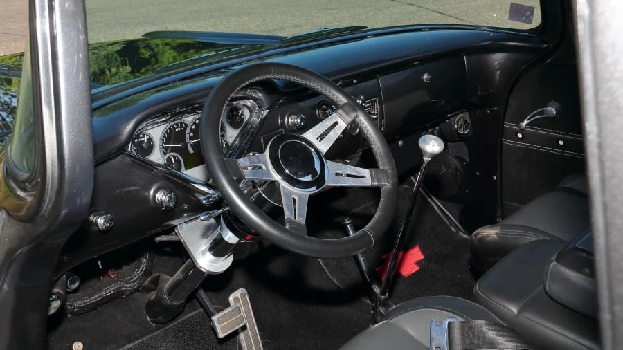 1955 Chevrolet Task Force - Image 9 of 23