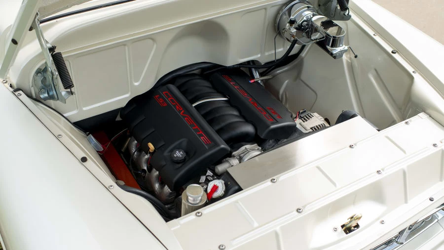 1955 Chevrolet Task Force - Image 7 of 18