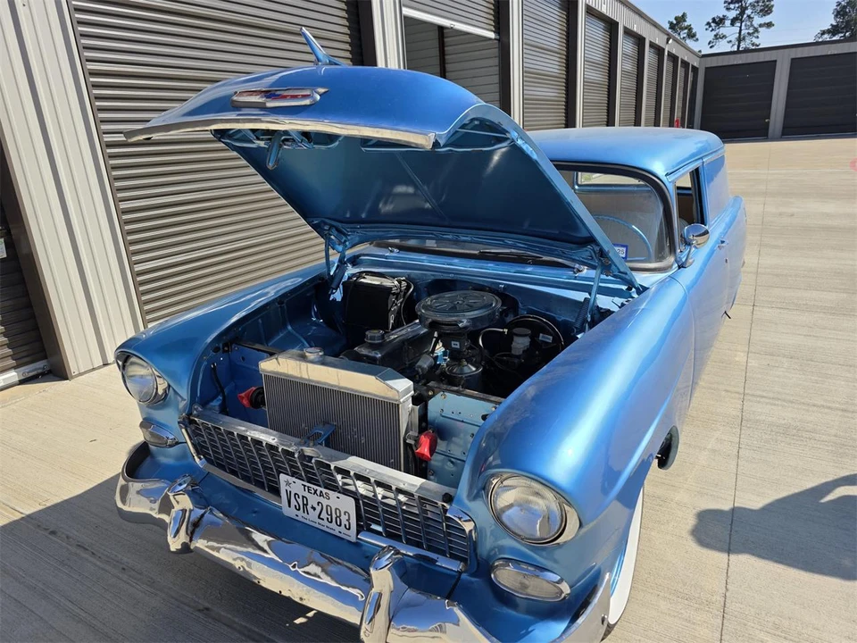 1955 Chevrolet Task Force - Image 13 of 19