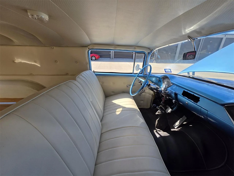 1955 Chevrolet Task Force - Image 15 of 19