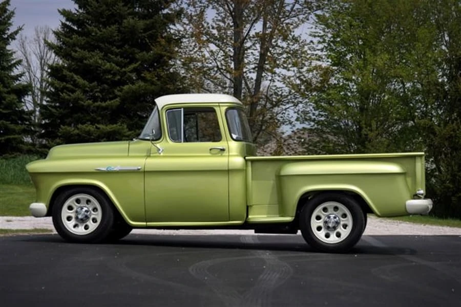1955 Chevrolet Task Force - Image 2 of 6