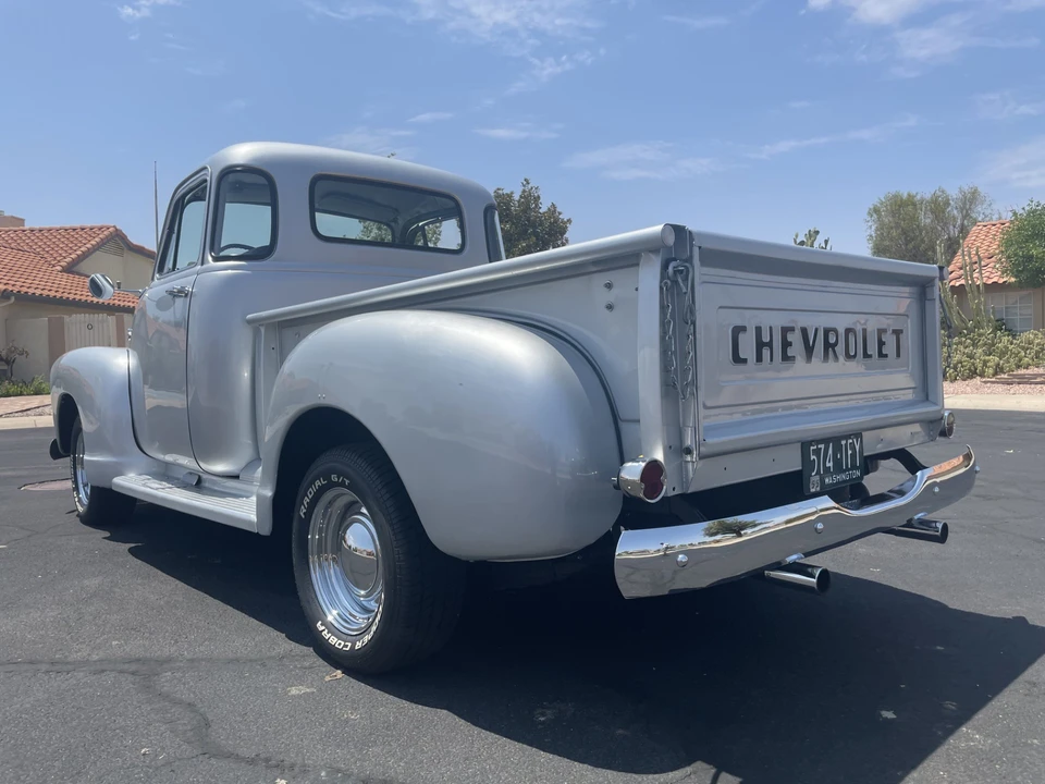 1955 Chevrolet Task Force - Image 8 of 31