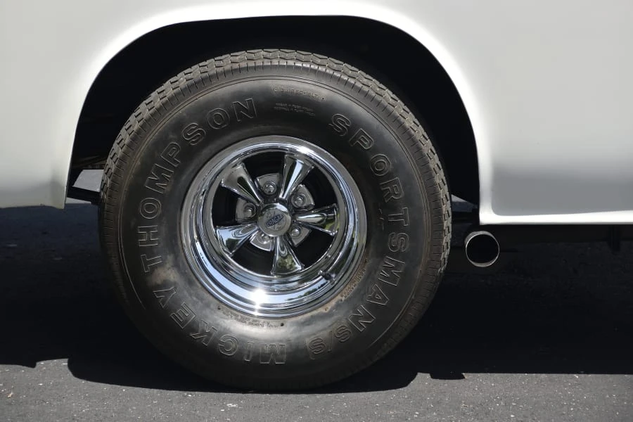 1955 Chevrolet Task Force - Image 14 of 31