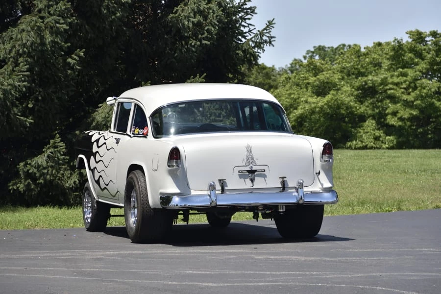 1955 Chevrolet Task Force - Image 16 of 31