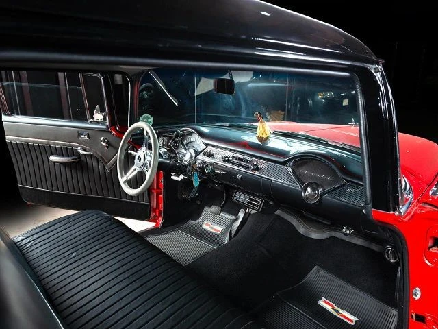 1955 Chevrolet Task Force - Image 10 of 21